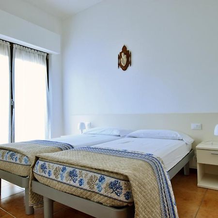 Villa Lory Lignano Sabbiadoro Exterior foto